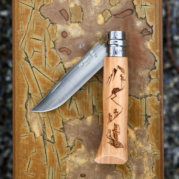 چاقو Opinel مدل N°08 Engraved Hiking نیمه باز